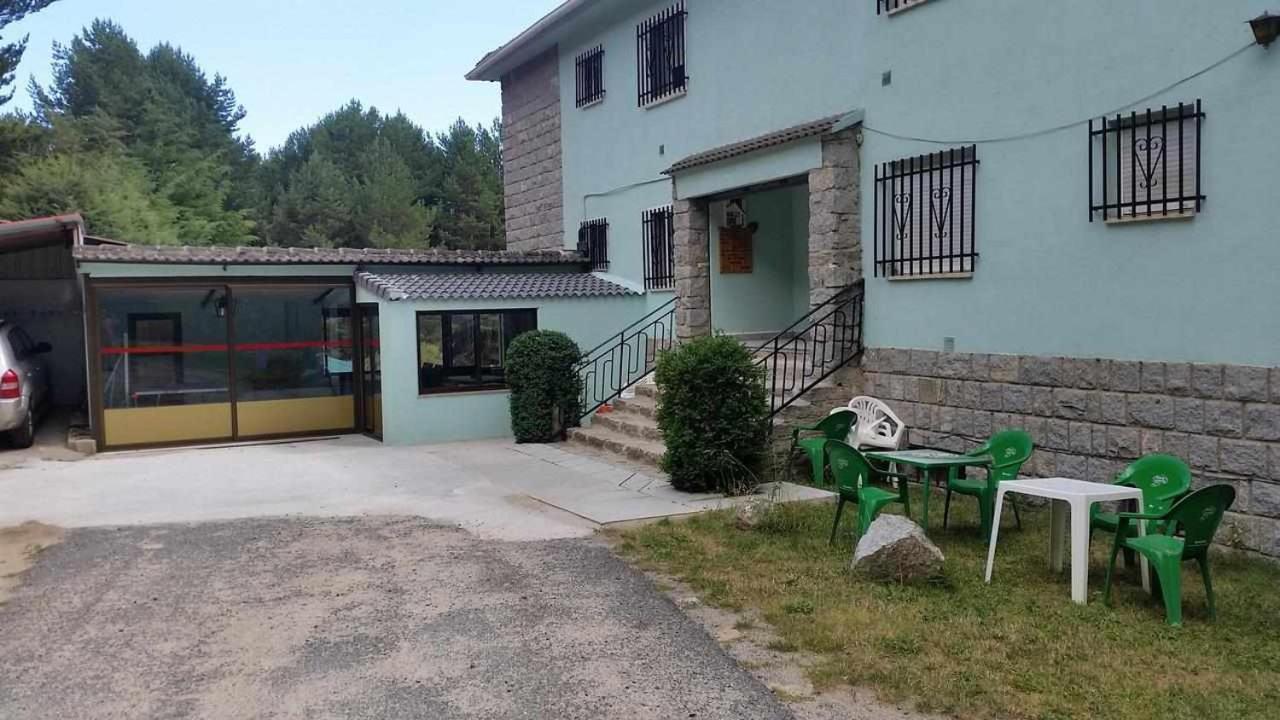 나바레돈다 데 그레도스 La Vista De Gredos 아파트 외부 사진